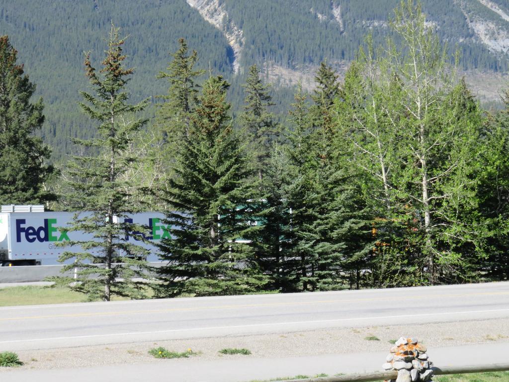 Rundle Chalets Кенмор Екстер'єр фото